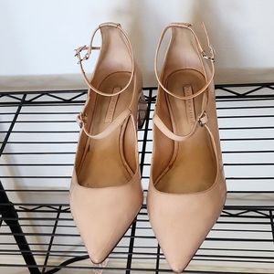 Charles & Keith Block Heels in Baby Pink Size 37